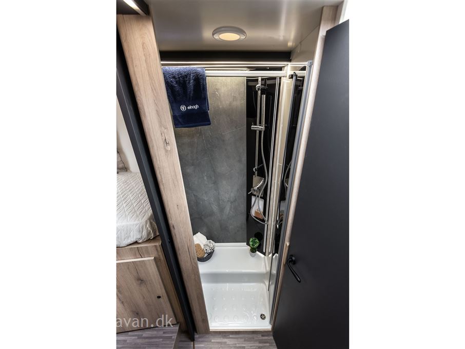 Elnagh Magnum 530